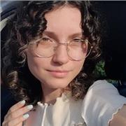 Sono neodiplomata al liceo scienze umane e studentessa di giurisprudenza disponibile a dare ripetizioni per le scuole elementari