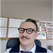 Professeur en art et design graphique et photographie