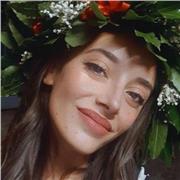 Docente di italiano, latino e geostoria impartisce lezioni da remoto. 5 anni di esperienza, 2 in dad