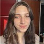 Offro lezioni di inglese per ragazzi delle medie e superiori. Ho vissuto diversi anni negli USA e qui ho fatto il linguistico.