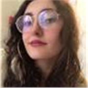 Étudiante à la fac, je me propose pour donner des cours de soutien scolaire. Me capacités vont de la primaire au collège