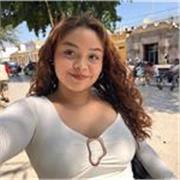 Profesora de Lengua Castellana y Literatura para jóvenes se secundaria y niños de primaria