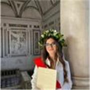 Studentessa laureata in lingue, offro lezioni di inglese e francese ad adulti e ragazzi esclusivamente online