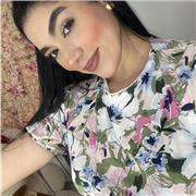 No soy nativa lo aprendí hablo inglés y árabe