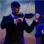 Estudiante del conservatorio Alberto Ginastera y la Facultad de Bellas artes de Montevideo, violinista de la orquesta juvenil de Hurlingham, con 9 años de experiencia enseña violín para nivel inicial y principiante