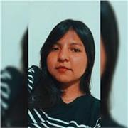 Profesora de matemáticas imparte clases de matemática y Química a niños y jóvenes hasta de 16 años