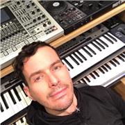 I give affordable and comprehensive lessons in music, music theory, Logic Pro X, piano, guitar and singing