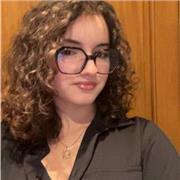 Nouvelle génération, nouvelles méthodes : cours de français et d'anglais par une étudiante passionnée.