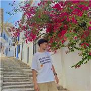 Aider à remettre des gens en forme ou leur donner goût au sport.Pour les personnes déjà sportive un accompagnement pour progresser