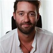 Profesor de coaching, astrologia, desarrollo personal, y comunicacion para todas las edades