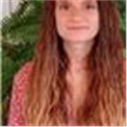 Doy clases particulares desde primaria hasta la ESO de todas las asignaturas. Soy docente de educación primaria en mención francés