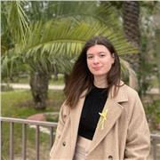 Estudiante de último año del grado de Biología con disponibilidad de dar clase a estudiantes de cualquier nivel.