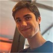 Estudiante de Física en la universidad de Cantabria.