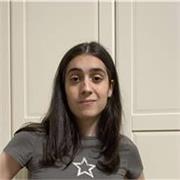 Soy una persona joven, motivada, y con ganas de enseñar a los niños