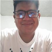 Profesor de economía ofrece clases de historia, economía y matemáticas financieras