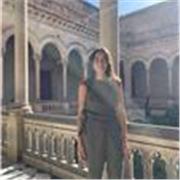 Soy farmaceutica recien graduada, he estado dando clases durante toda la carrera como profesora, de química entre otras asignatura