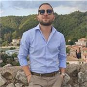Insegnante professionista di clarinetto, musica, solfeggio e analisi per ogni età e preparazione.