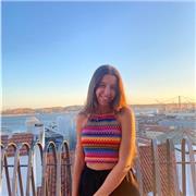 Soy una chica trabajadora, responsable y simpática. He he sido professora de repaso varios años online y presencialmente.