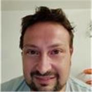 Insegnante con livello ottimo di inglese ed esperienza pregressa di insegnamento a tutti i livelli disponibile a svolgere lezioni private o collettive sulla media Valle d'Aosta