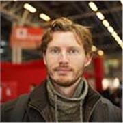 Expérimenté en informatique, je peux vous donner des cours sur un sujet particulier, que j'adapterai à votre besoin !