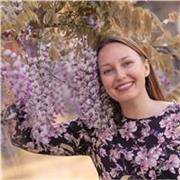 Offro lezioni di italiano per stranieri a Milano e online. Madrelingua russa, certificato CILS C2, 12 anni di esperienza. 