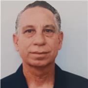 Profesor Doctor en Ciencias Pedagógicas, titulado en Ciencias Biológicas y Bioquímicas, con 43 años de experiencias