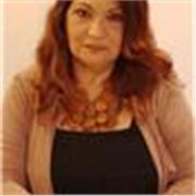 Facilitadora empatica con sus alumnos, responsable y actualizada