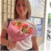 Studentessa offre aiuto compiti e lezioni private di matematica