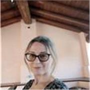 Docente con pluriennale esperienza primo e secondo grado. Italiano, latino, italiano per stranieri