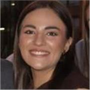 Chica con experiencia de más de 1 año impartiendo clases particulares hasta niveles de 4º de E.S.O. en todas las asignaturas.