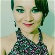 Maestra de computación con experiencia en excel, análisis de datos y presentaciones profesionales