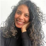 Profesora de Español, con más de 10 años de experiencia