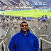 I am a native English speaker as I was born and grew up in the UK and can understand Somali