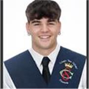 Estudiante de primero de bachillerato con buenas notas en matemáticas y conocimiento, responsable y buen trato de niños