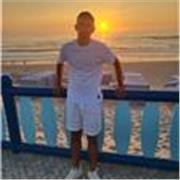 Offro ripetizioni per scuole medie per matematica, scienze, storia e geografia. sono uno studente del 5 anno di Liceo Scientifico