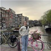 Sono una psicologa e tutor degli apprendimenti, offro servizio di sostegno specializzato