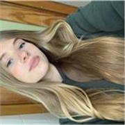 Profesora de francés e inglés con título B2 en ambos idiomas con 1 año de experiencia, imparto clases online y presencial a niños de primaria