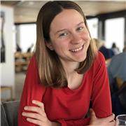 Profesora de dibujo técnico para ESO y bachillerato