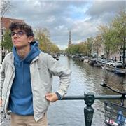 Aiuto compiti e sostegno nello studio per studenti delle medie