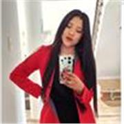 Profesora de Derecho que imparte clases a universitarios