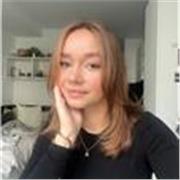 Italienischlehrerin (Onlineunterricht)