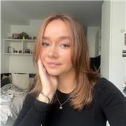 Italienischlehrerin (Onlineunterricht)