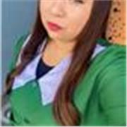 Educadora de párvulos, conocimiento en metodología Montessori que acompaña el proceso educativo de niños y niñas de 3 a 8 años