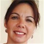 Profesor de coaching empresarial, personal y educativo. Formadora de competencias digitales.