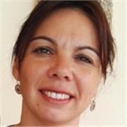 Profesor de coaching empresarial, personal y educativo. Formadora de competencias digitales.