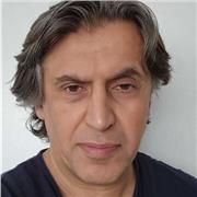 Prof de programmation web, je donne des cours en ligne.