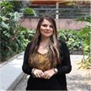 licenciada en inglés y abogada con amplia experiencia docente