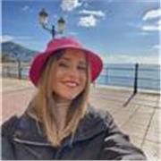 Profesora de inglés apta para todas las edades y niveles.
Traductrora profesional en las lenguas inglés, francés, ruso y español.
