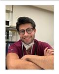 Médico y profesor por la UNAM de Fisiología Médica y Farmacología Médica