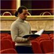 Lezioni di pianoforte, analisi, teoria musicale e direzione d’orchestra. (Sottintende storia della musica)